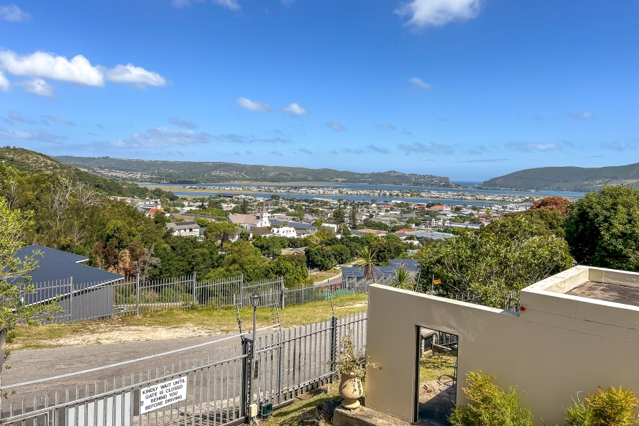 3 Bedroom Property for Sale in Knysna Central Western Cape